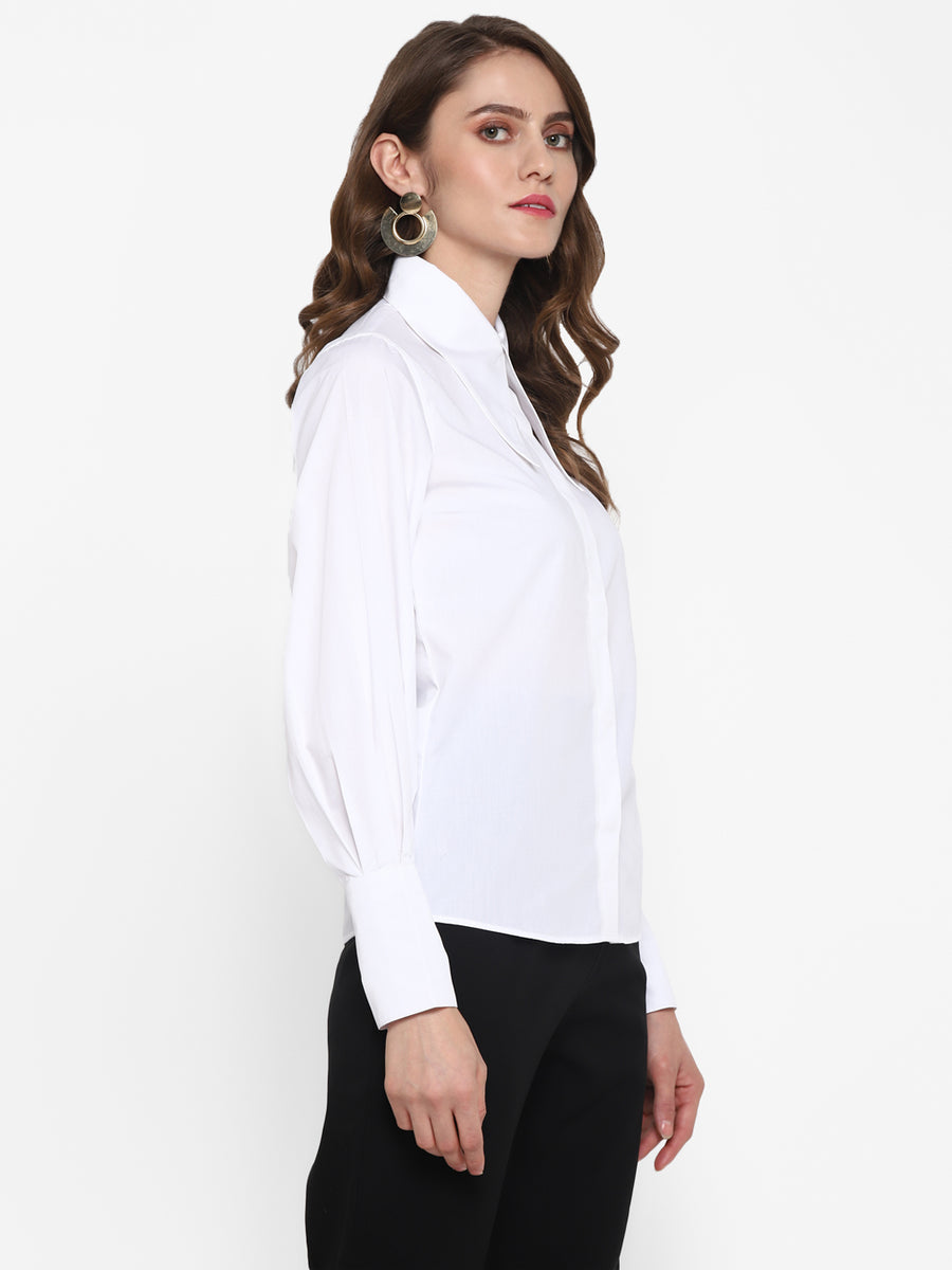 Enwhite Wing collared front buttoned top